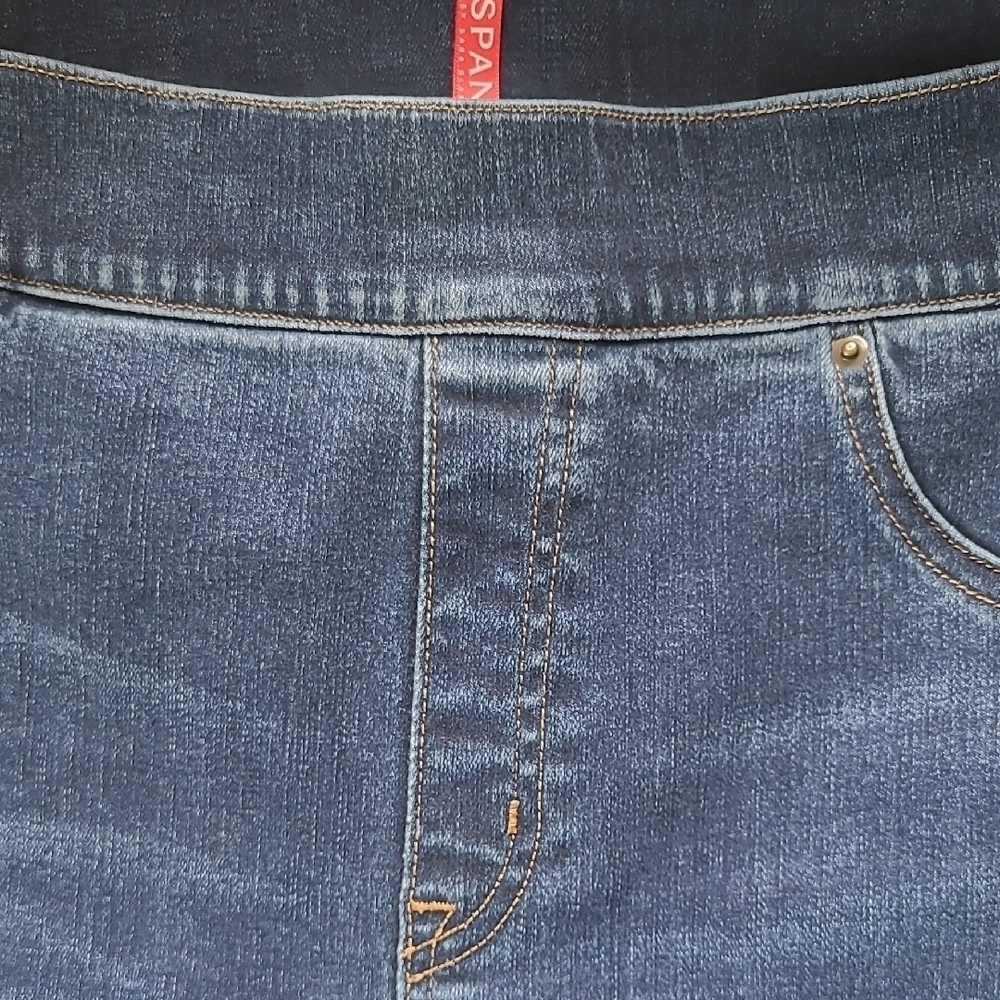 Spanx Two-Tone Raw Hem Cropped Flare Jeans - Size L - Picture 6 of 10
